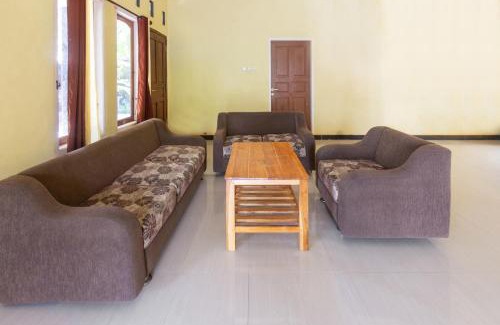 Mataram Hotel | OYO Life 93409 Anugrah House