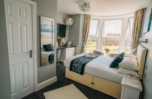Newquay Hotel | OYO Minerva Guesthouse