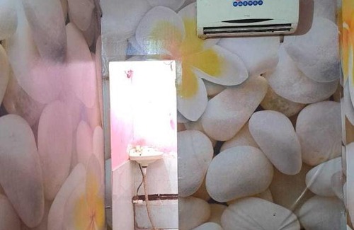 Sonepat Hotel | OYO Red Stone Dhaba