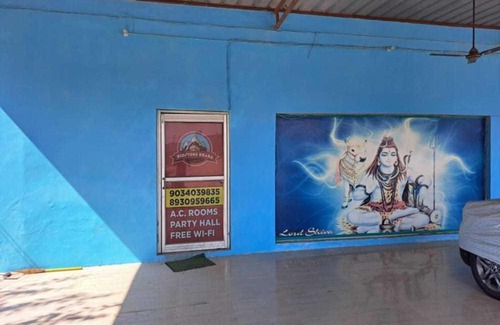 Sonepat Hotel | OYO Red Stone Dhaba