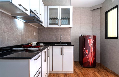 Seeb Hotel | OYO Townhouse 156 Rose Hotel Apartments.