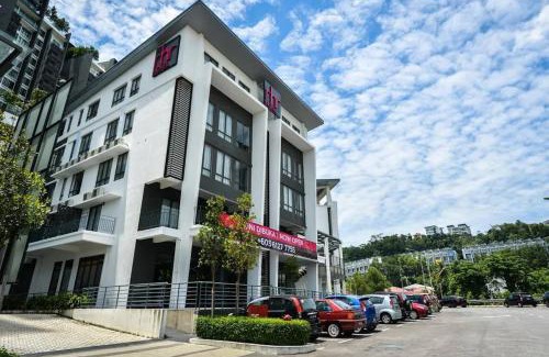 Batu Caves Hotel | OYO Townhouse, Selayang formerly RHR Hotel