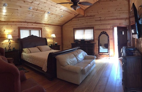 Bee Branch Cabin | Ozark Mountain Paradise - Greek Ferry Lake - Moon Shadow Lodge
