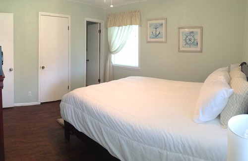 Eminence House | Ozark River Retreat; Eminence, Mo. Near The Jacks Fork River