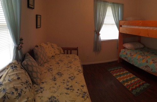 Eminence House | Ozark River Retreat; Eminence, Mo. Near The Jacks Fork River