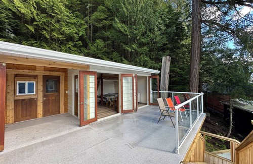 Echo Island Ski Chalet | Ozarks Hummingbird Island Cabin