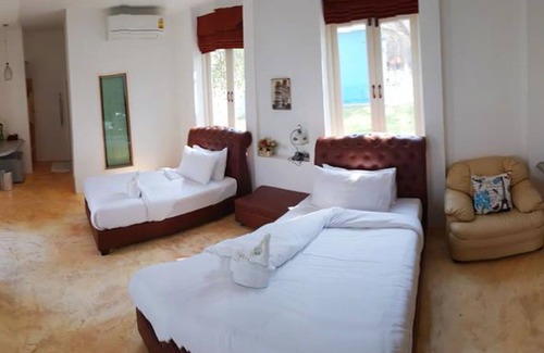 Suan Phueng Hotel | Ozono Resort