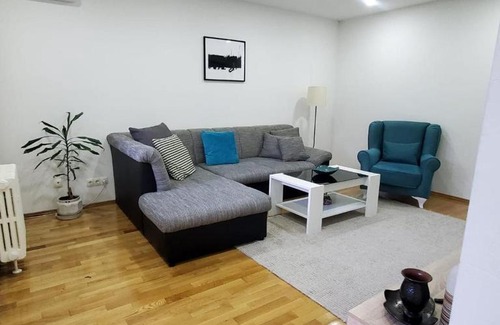 Sumece Apartment | Ozzy