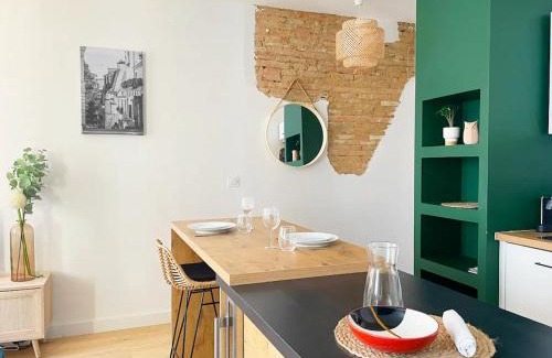 Saint - Aubin - Dupuy Apartment | Péri by Yumē