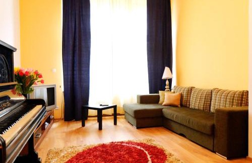 Stare Miasto Apartment | P&J Apartments Floriańska