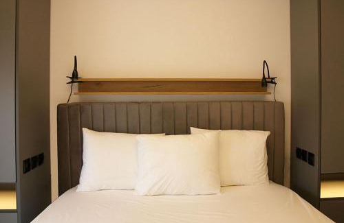 Serres Apartment | P J Luxury Suites