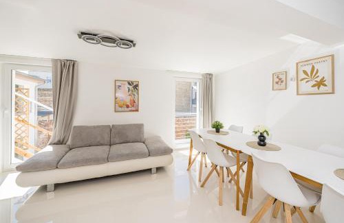 Freiimfelde - Kanenaer Weg Apartment | P2 Premium-Suite, 4 Zimmer, 105qm, Parkplatz