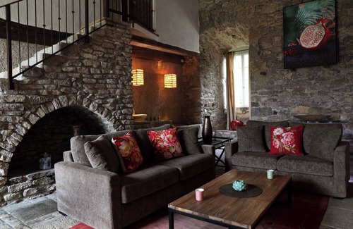 Villarzel-Cabardes Apartment | Pa-Chai - 1 Bedroom Apartment, terrace