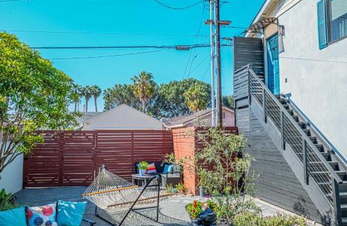 Crown Point Apartment | Pacific Beach - Beach - Tranquil - Comfortable