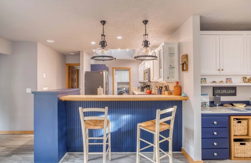 Oregon Coast House | Pacific Citys Beach Out Your Back Door from this Elegant, Single-Level Beauty!