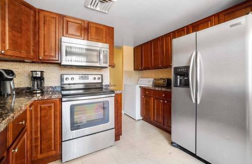 Atlantic City Condo | Pacific Getaway: Near Beach & Boardwalk