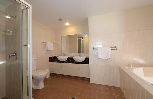 Bargara Apartment | Pacific Reef by Kacys