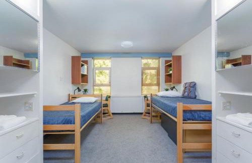 Vancouver Hostel | Pacific Spirit Hostel