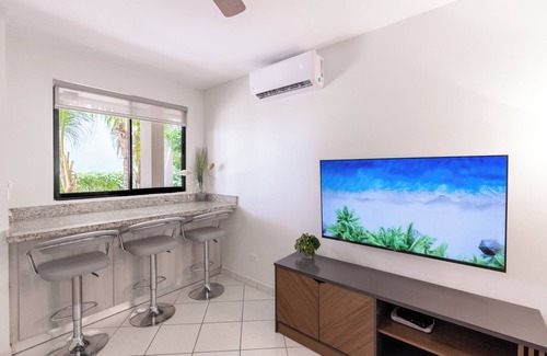 Coco Condo | Pacific Sunset Ground Unit Condo across the beach