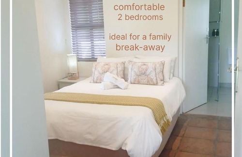 Simondium House | Paddabult Self Catering Cottages