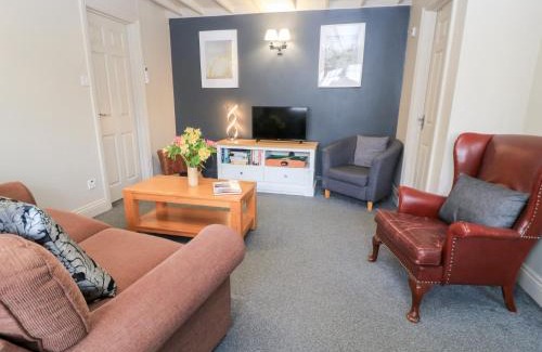 Crudwell House | Paddock Cottage