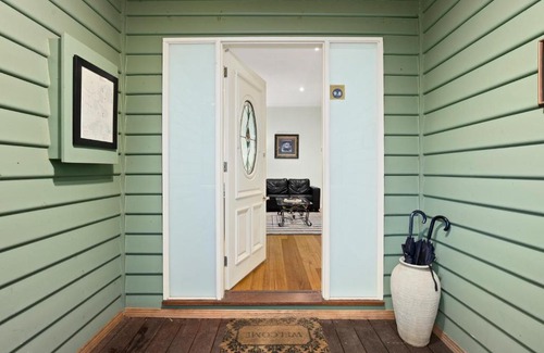 Upwey House | Paddys Creek Retreat