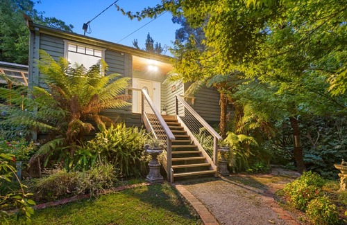 Upwey House | Paddys Creek Retreat