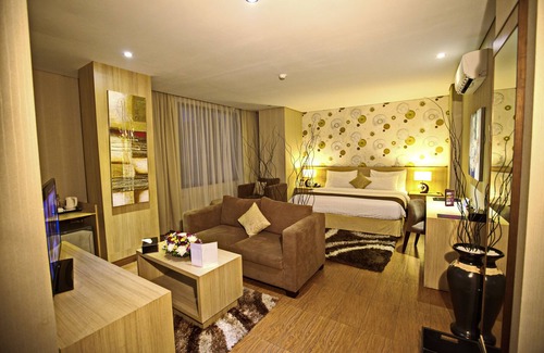 Bogor Selatan Hotel | Padjadjaran Suites Resort & Convention