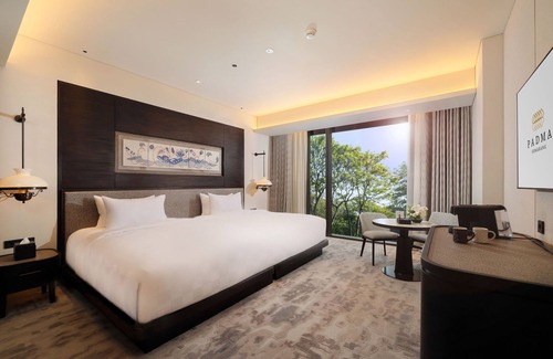 Semarang Hotel | Padma Hotel Semarang