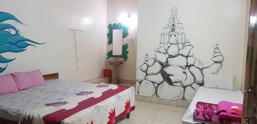 Hampi Bed & Breakfast | Padmaa Hampi Villa