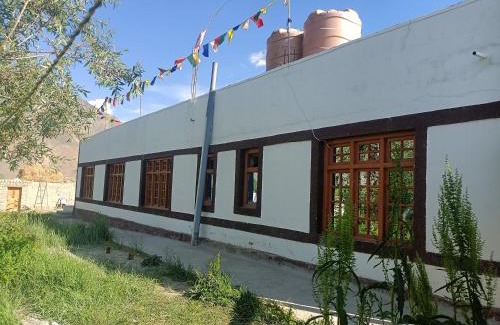 Kargil House | Padmaling guest house zanskar eco camp