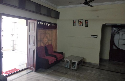Visakhapatnam Apartment | Padmavathi Guest House - vizag