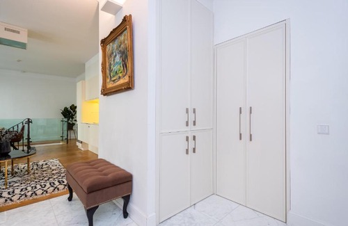 Old Town Apartment | Pagari Residence