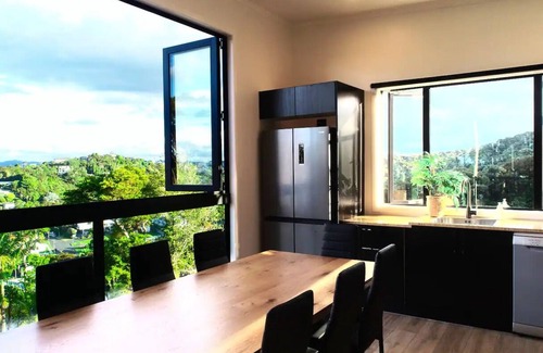 Paihia House | Paihia Lighthouse