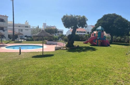 Areias de Sao Joao Apartment | Painel de Albufeira