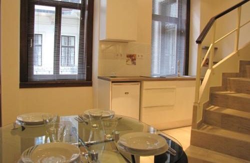 Erzsebetvaros Apartment | Pair of Kings | Budapest