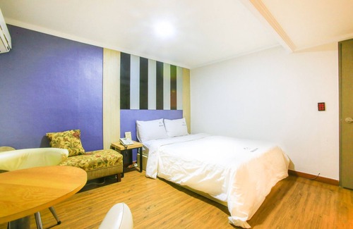 Paju Hotel | Paju Geumchon Jaja
