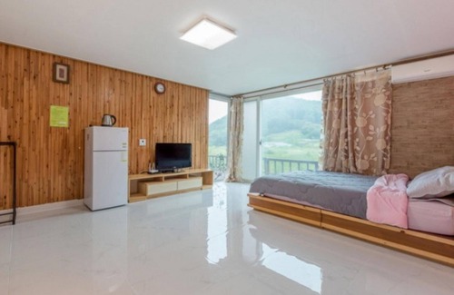 Paju House | Paju Marine Pension