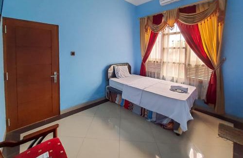 Banaran Hotel | Pakde air cafe and homestay Grabag Magelang Mitra RedDoorz