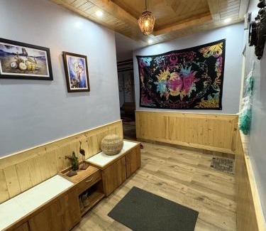 Shimla House | Pakheru B&B