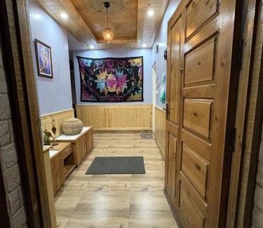 Shimla House | Pakheru B&B