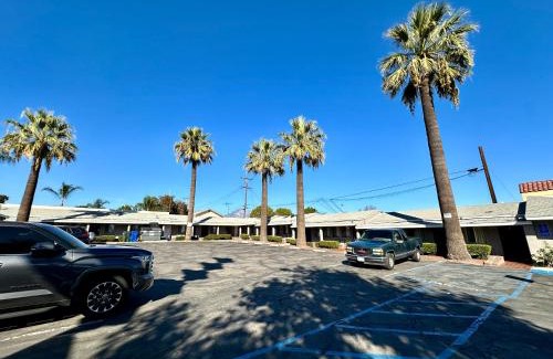 Westmont Hotel | Pala Motel