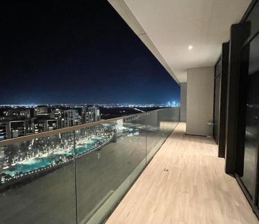 Dubai Apartment | Palace Dubai Creek Harbour Residences Skyline Apartment