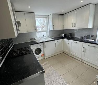 Selhurst Apartment | Palace Guesthouse