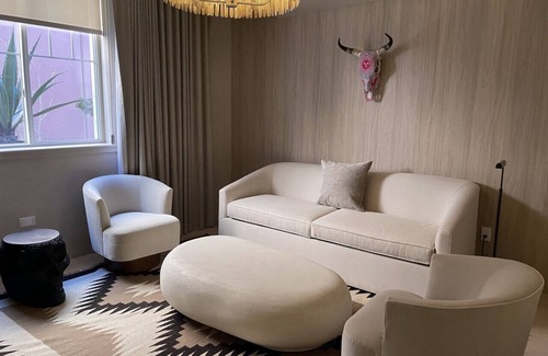 Downtown Santa Fe Hotel | Palace Modern Hotel at the Plaza - King Suite 1