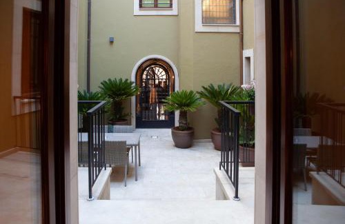 Leon City Centre Hotel | Palacete Colonial