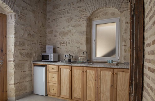 El Puerto de Santa Maria Apartment | Palacio La Cruz 2D - Studio Apartment, Sleeps 4