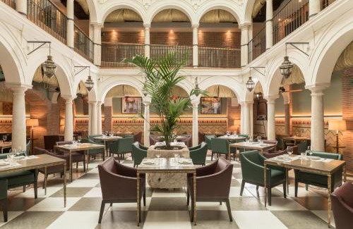 Centro Hotel | Palacio Solecio, a Small Luxury Hotel of the World