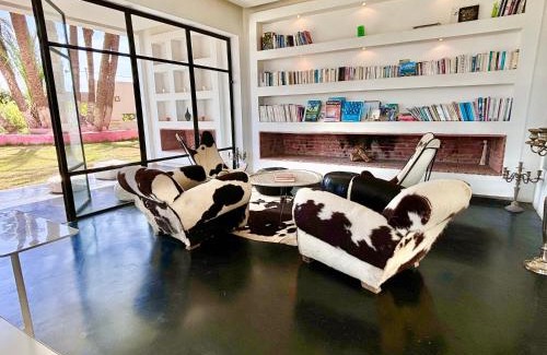 Zaouia Sidi Abdallah Ben Sassi Apartment | Palais Akbal