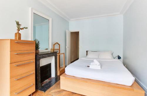 Chaussee-d'Antin Apartment | Palais Garnier & Place Vendome - 2BR - CityApartmentStay